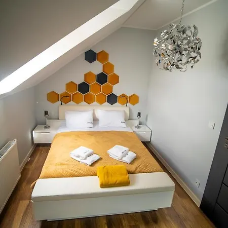 Apartament W Cieplicach Premium Jelenia Gora Exterior photo
